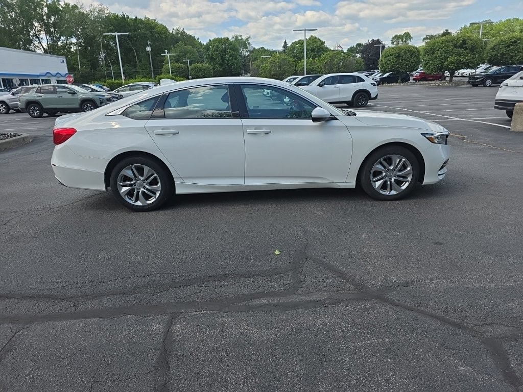Used 2019 Honda Accord LX image 9