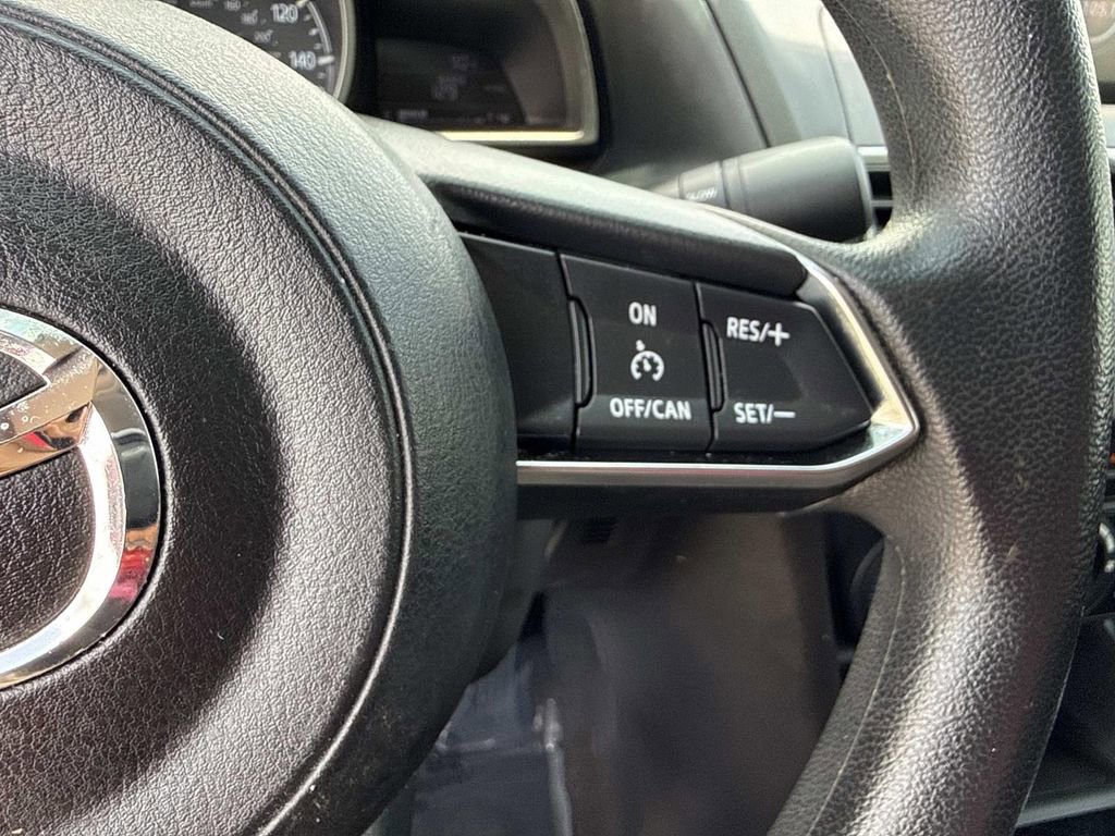 Used 2017 MAZDA MAZDA3 Sport FWD image 35