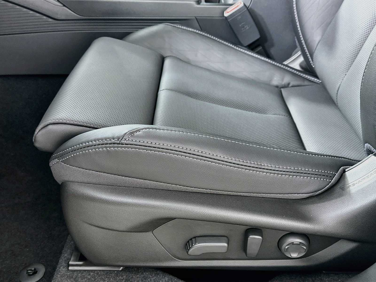 New 2026 Subaru Outback Touring XT AWD/4WD image 18