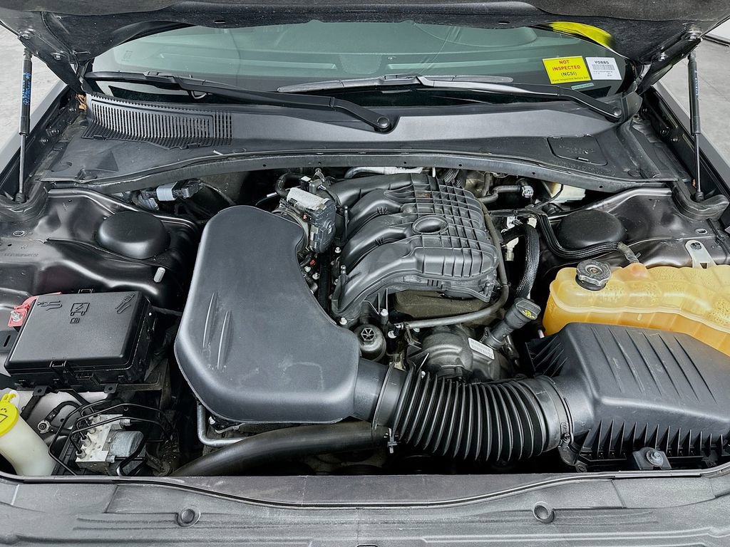 Used 2023 Chrysler 300 S RWD image 33