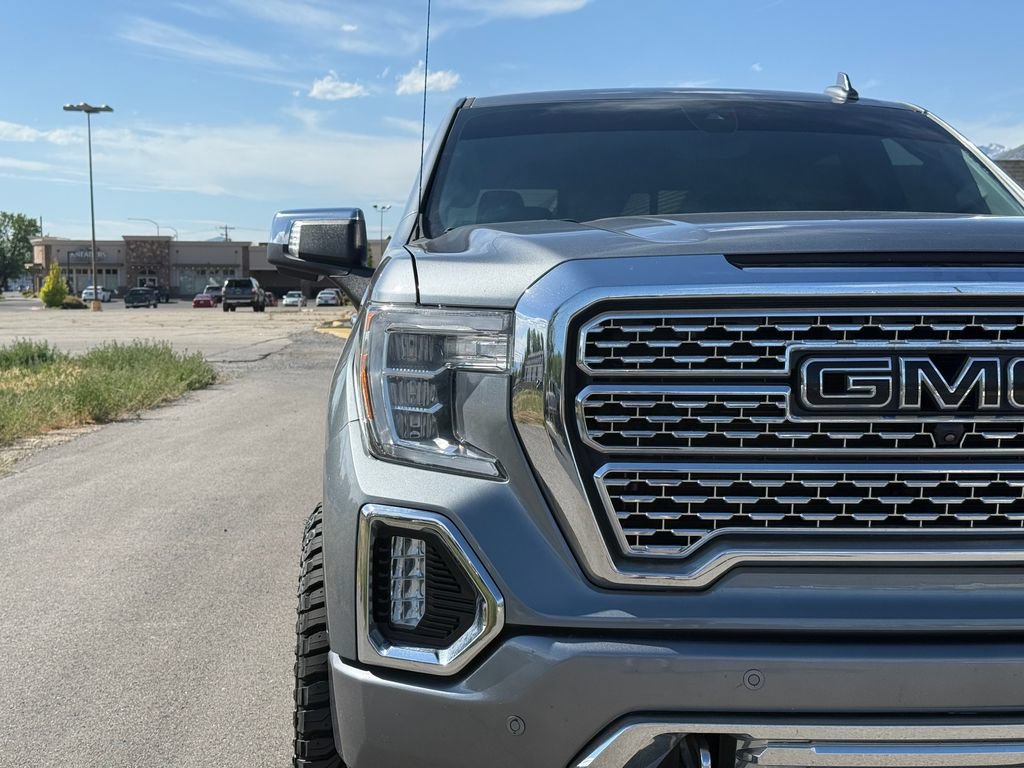 Used 2019 GMC Sierra 1500 Denali w/ Denali Ultimate Package AWD/4WD image 6
