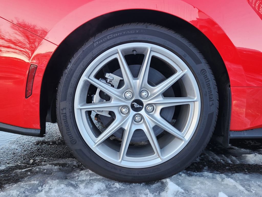 Used 2024 Ford Mustang GT Premium image 18