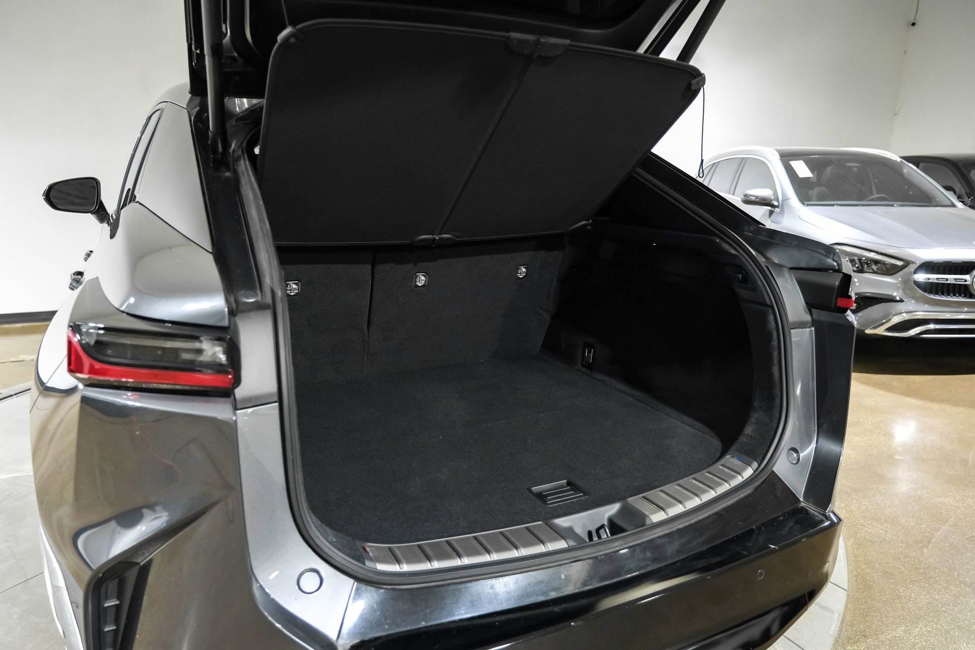 Used 2023 Lexus RZ 450e Premium w/ Technology Package image 58