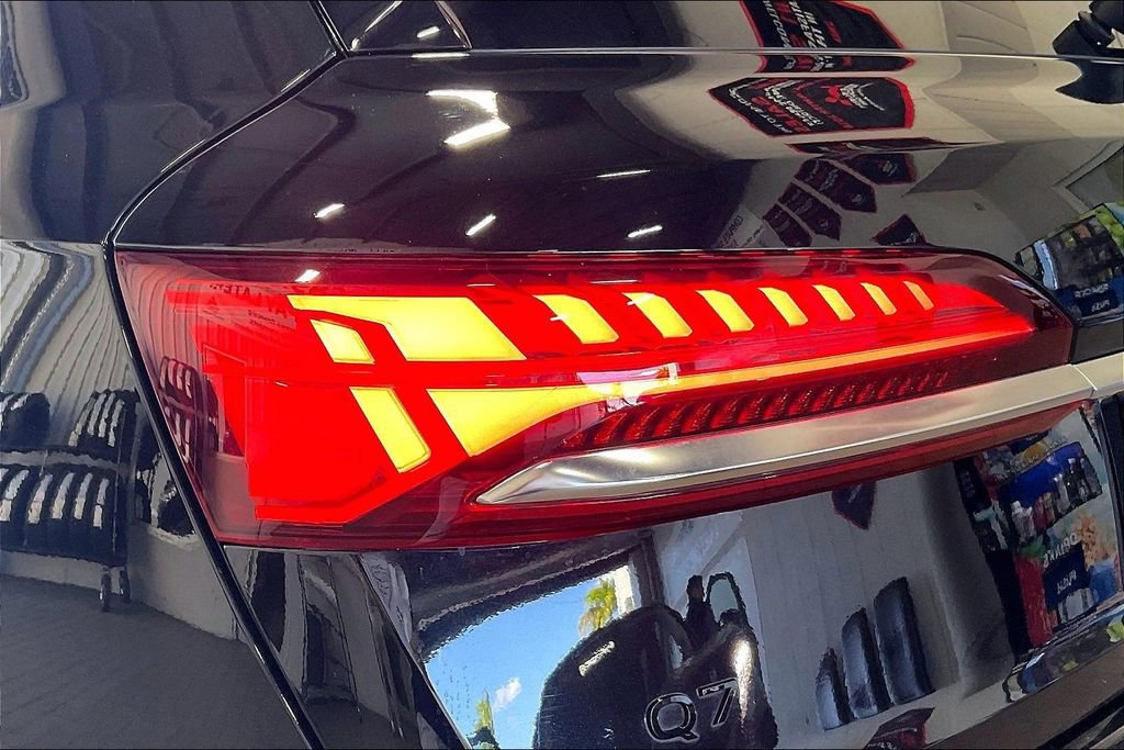 Used 2025 Audi Q7 3.0T Premium Plus image 19