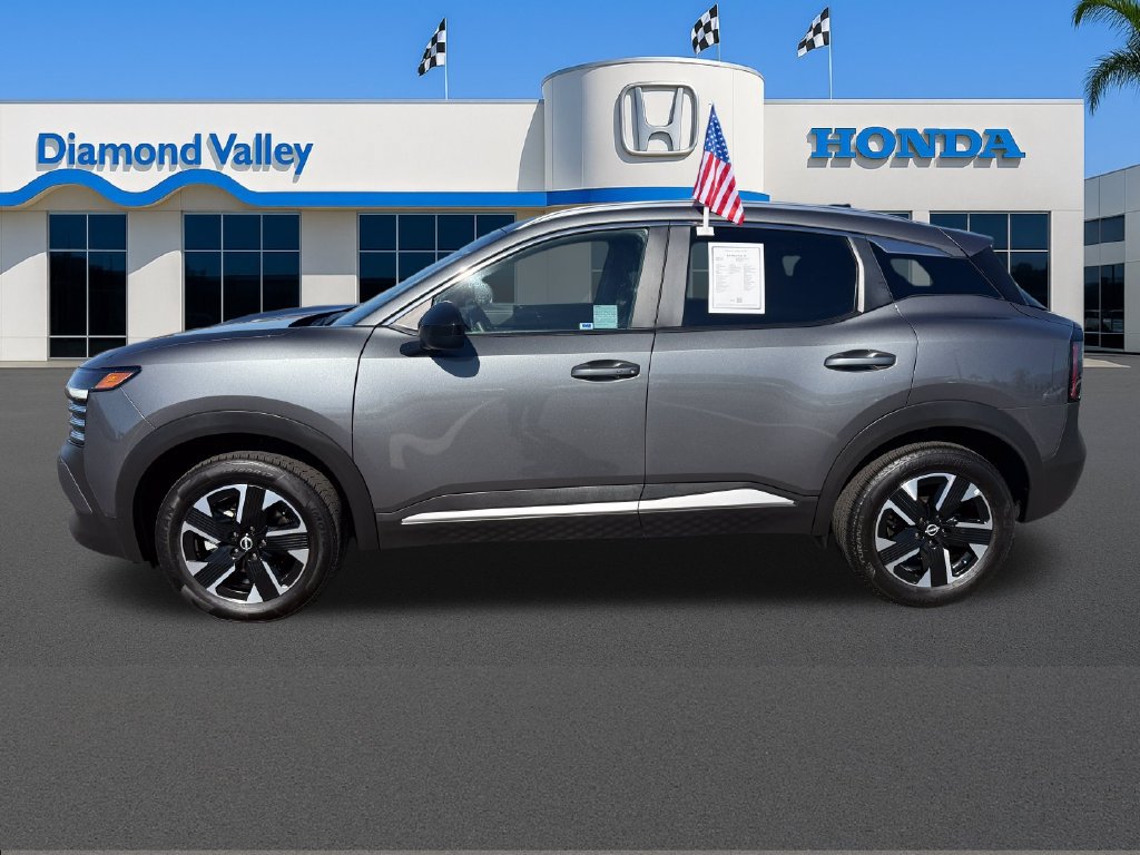 Used 2026 Nissan Kicks SV w/ Cold Weather Package AWD/4WD image 9