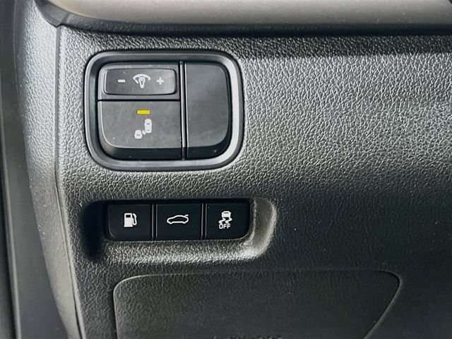 Used 2018 Kia Optima LX FWD image 10