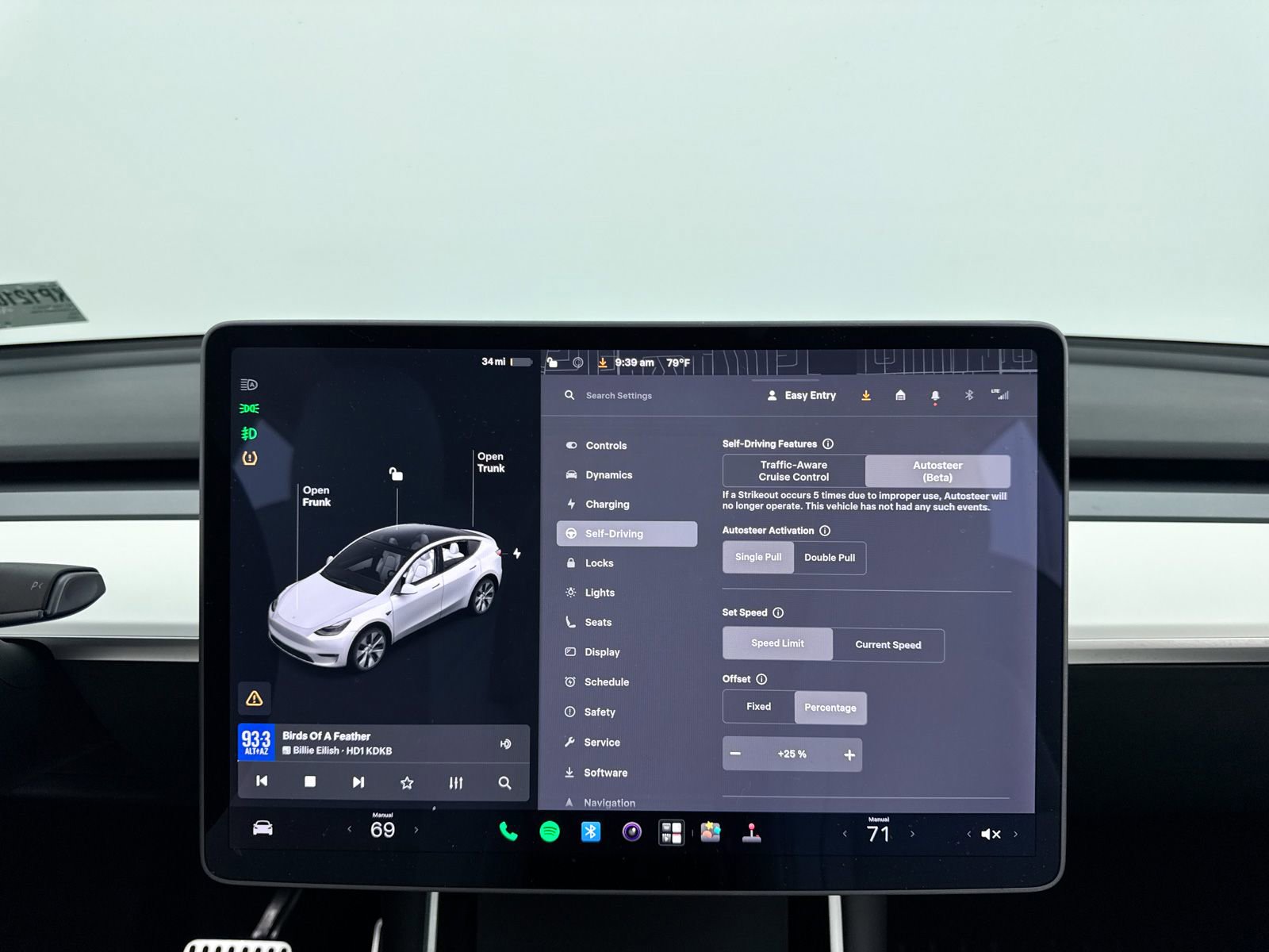 Used 2021 Tesla Model Y Long Range AWD/4WD image 9
