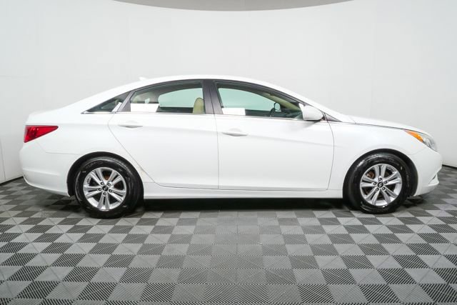 Used 2013 Hyundai Sonata GLS w/ Popular Equipment Pkg image 7