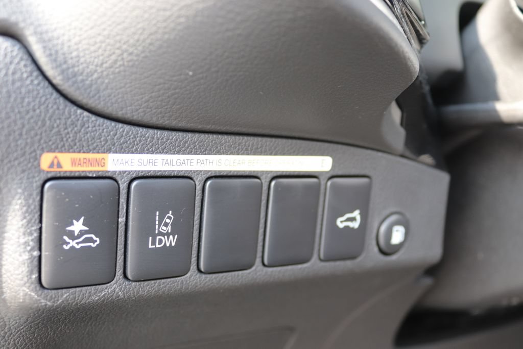 Used 2021 Mitsubishi Outlander LE AWD/4WD image 34