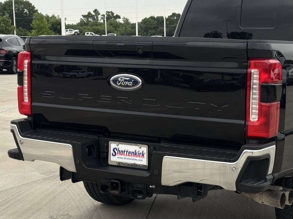 Used 2024 Ford F250 Lariat AWD/4WD image 6