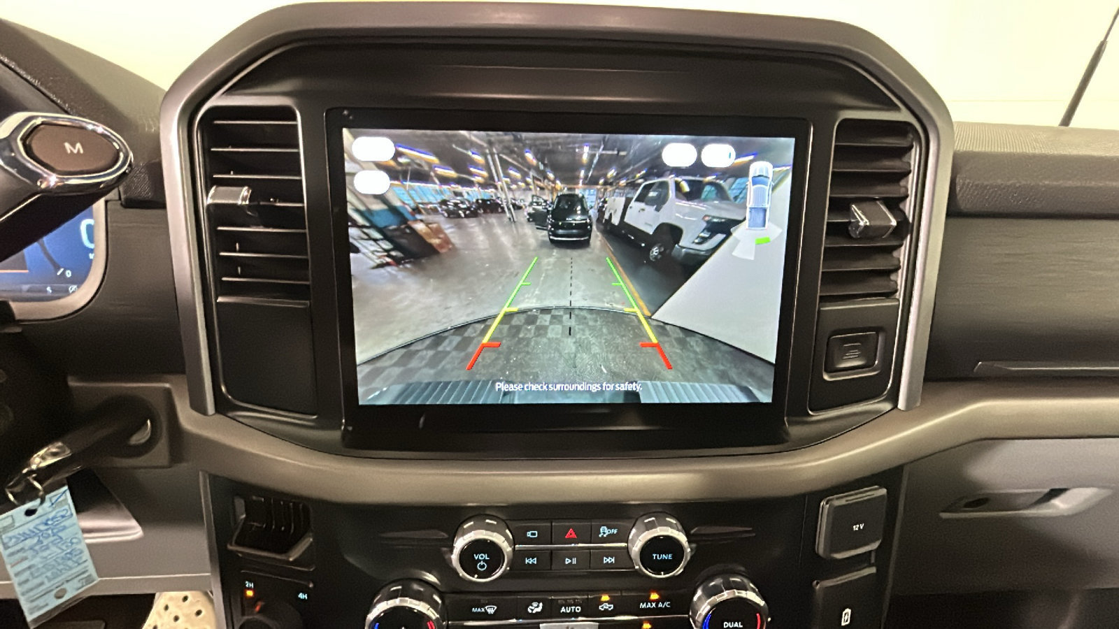 Used 2025 Ford F150 XLT w/ Equipment Group 301A Standard AWD/4WD image 27