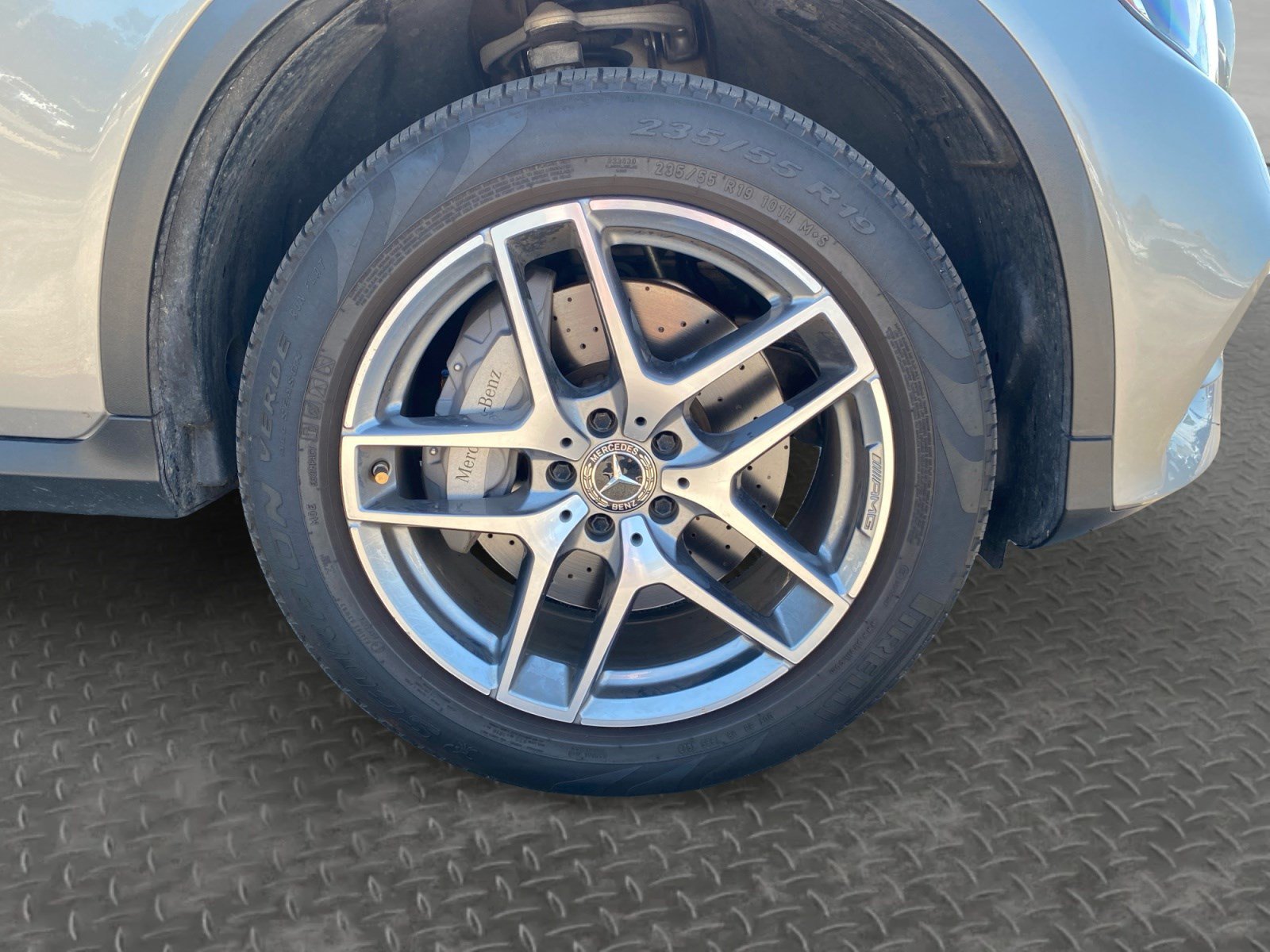 Used 2019 Mercedes-Benz GLC 300 4MATIC image 36