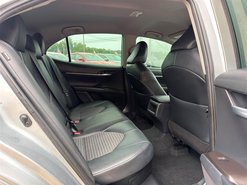 Used 2023 Toyota Camry SE FWD image 22