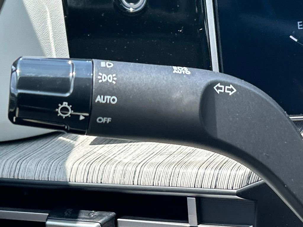 New 2025 Hyundai Santa Fe Calligraphy image 34