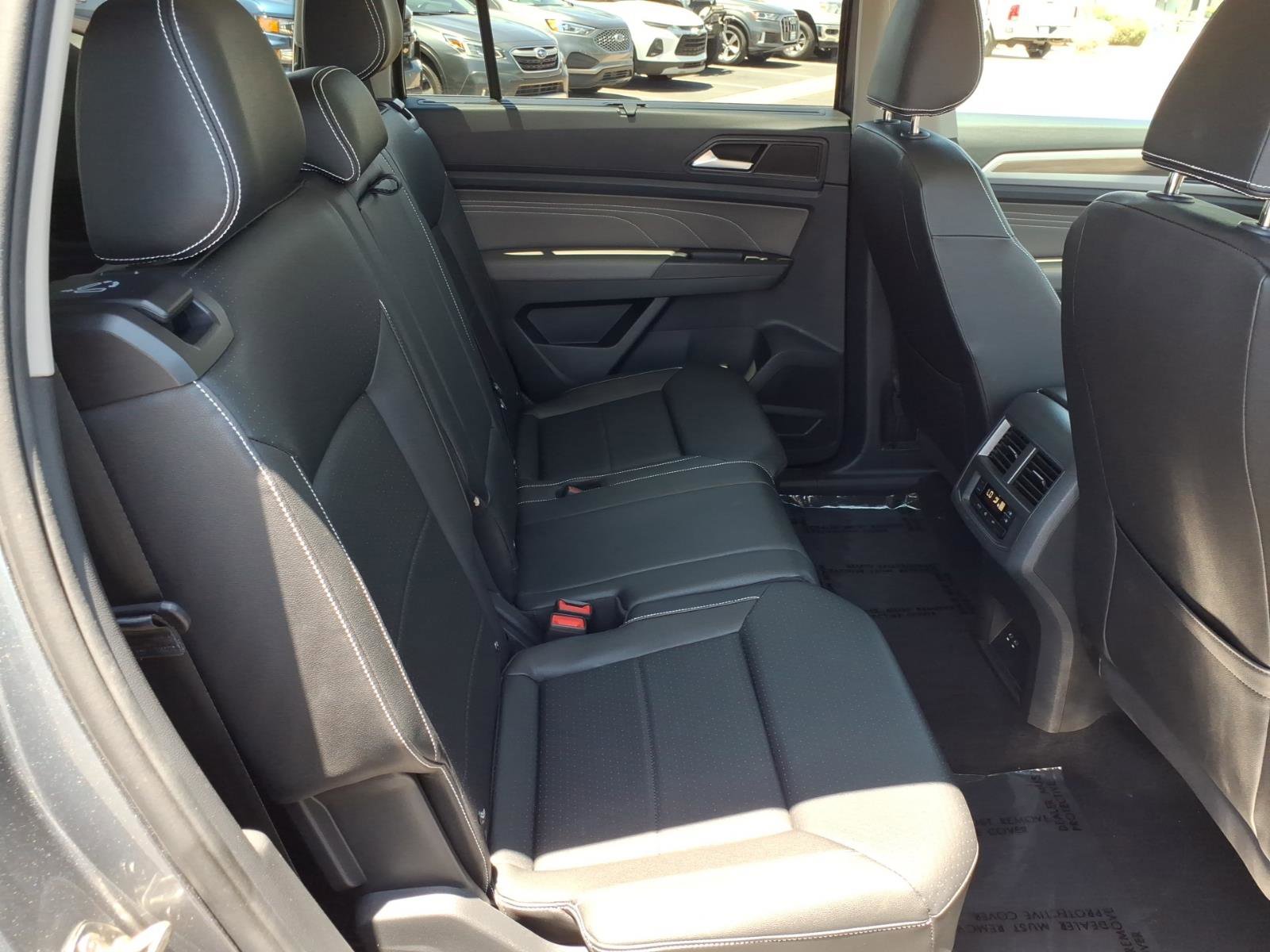 Certified 2023 Volkswagen Atlas SEL AWD/4WD image 14