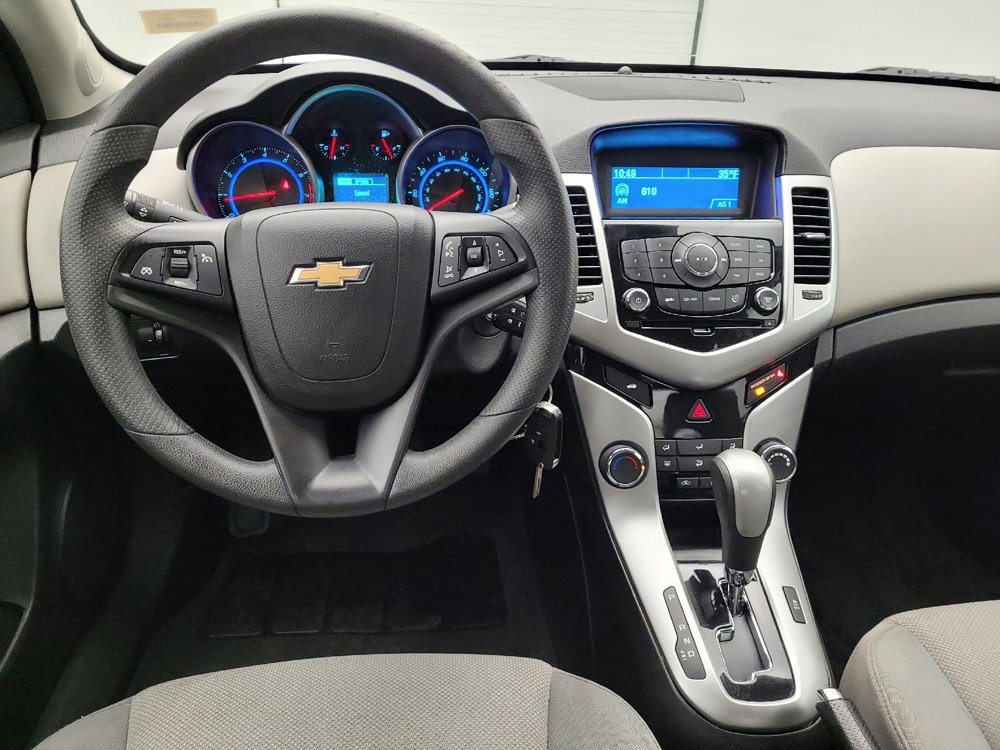 Used 2015 Chevrolet Cruze LT FWD image 22