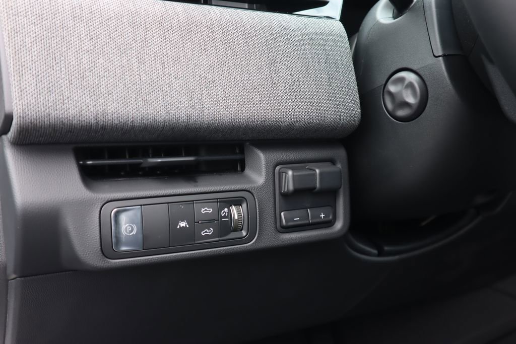 New 2026 GMC Sierra EV Elevation w/ Premium Package image 6