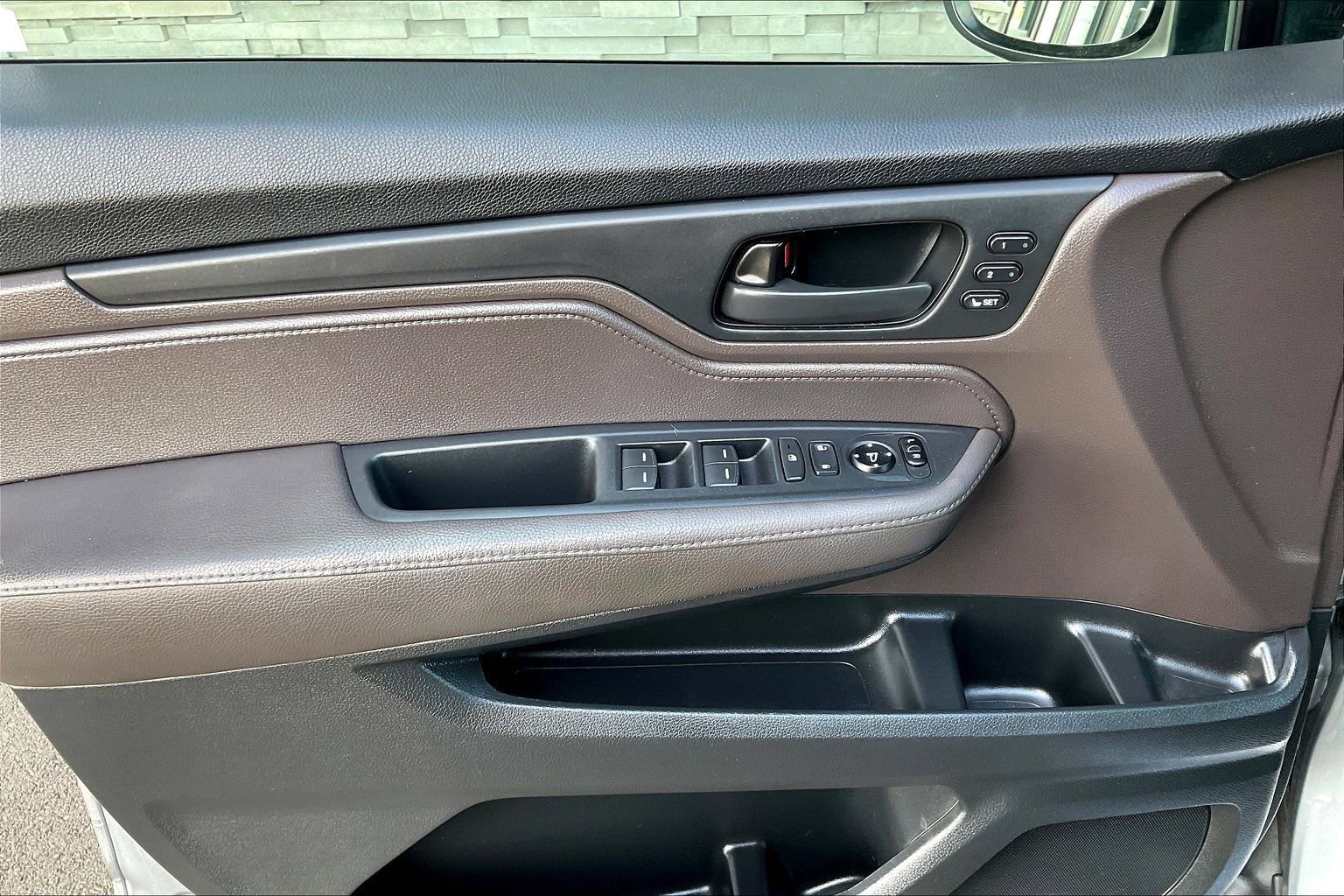 Used 2018 Honda Odyssey EX-L image 15