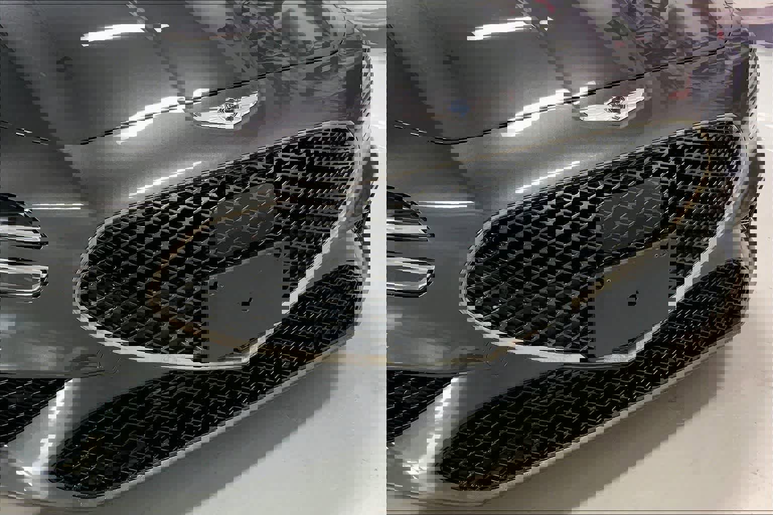 Used 2023 Genesis G70 2.0T w/ Sport Prestige Package image 31