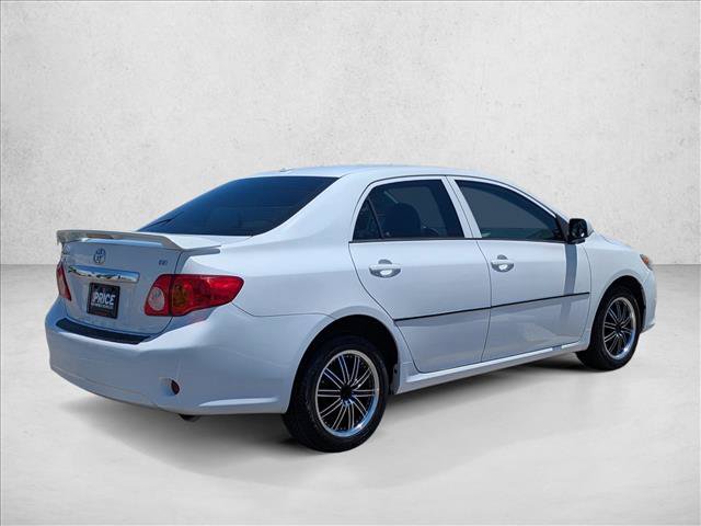 Used 2010 Toyota Corolla LE FWD image 5