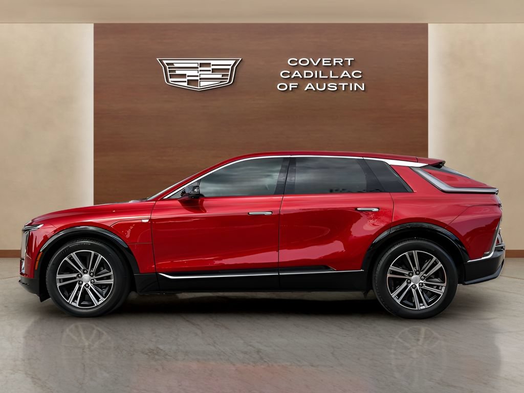 Certified 2024 Cadillac Lyriq Luxury RWD image 2
