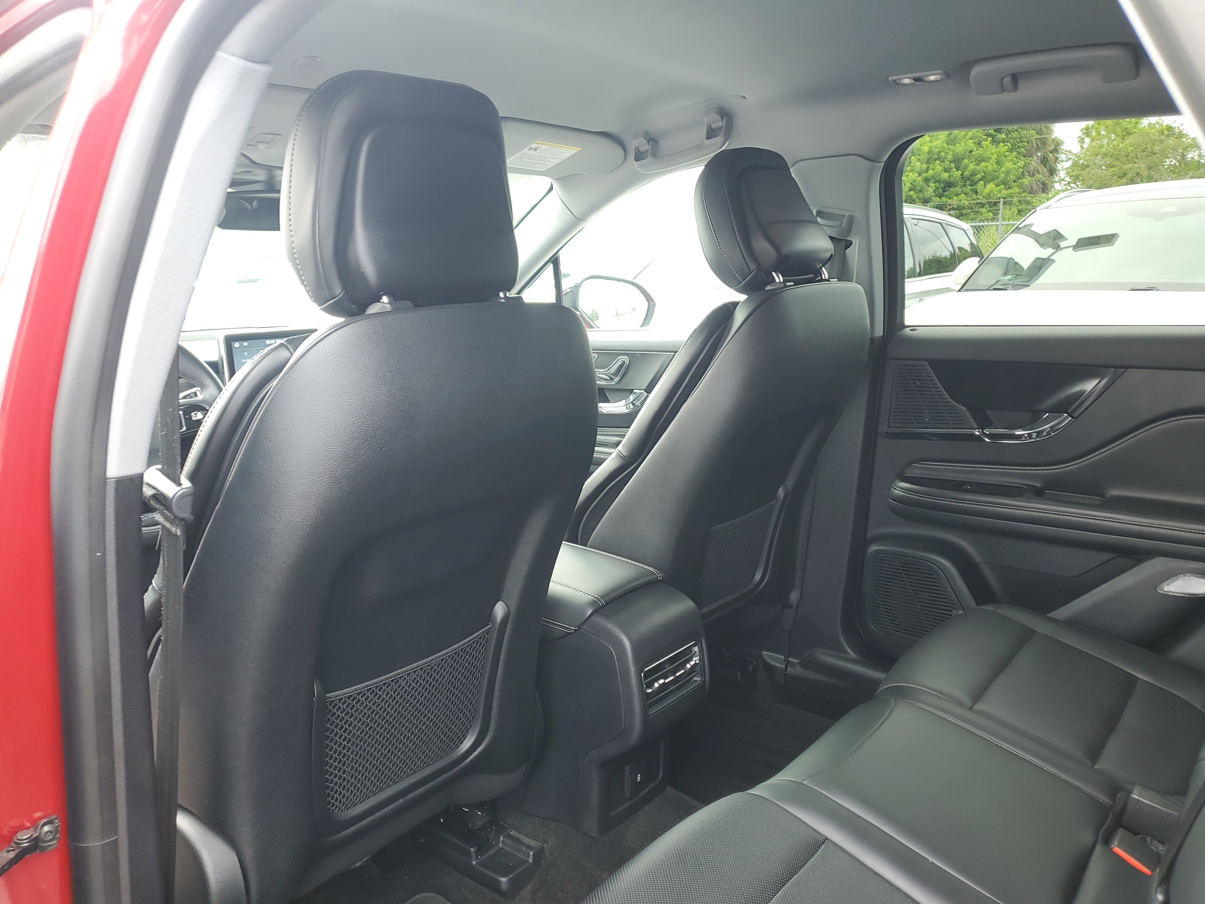 Certified 2020 Lincoln Corsair FWD image 11