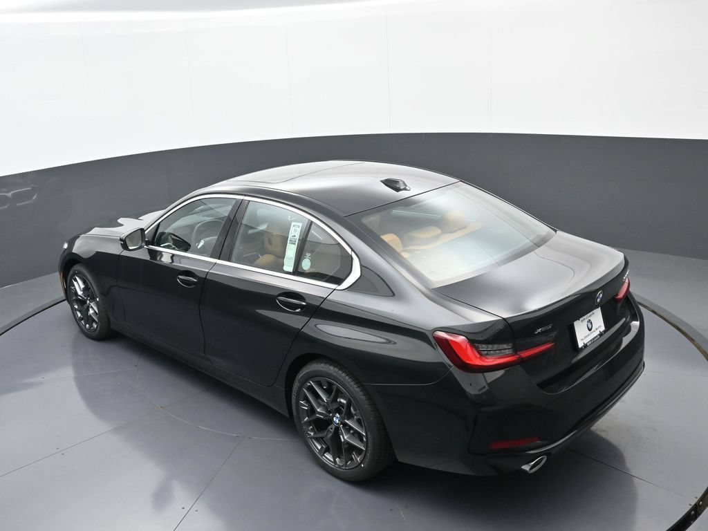 New 2026 BMW 330i xDrive Sedan w/ Convenience Package AWD/4WD image 33