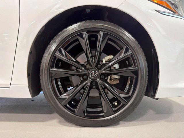 Used 2022 Lexus ES 300h F Sport w/ Accessory Package FWD image 33