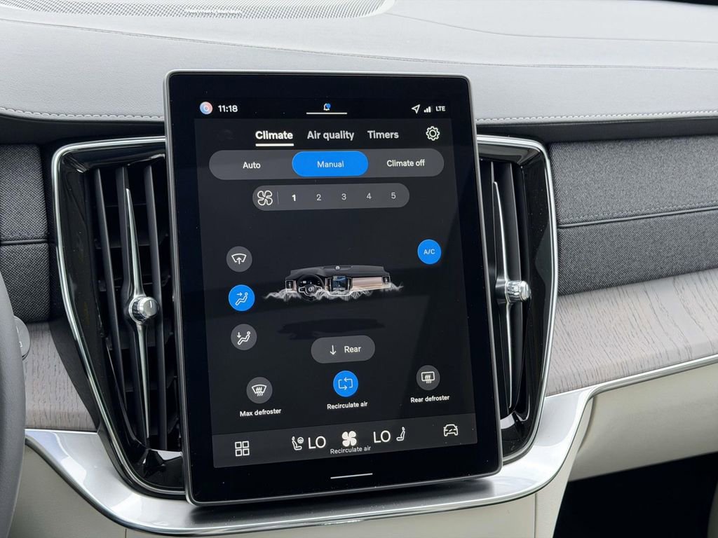 New 2026 Volvo XC90 B6 Ultra w/ Protection Package Premier AWD/4WD image 5
