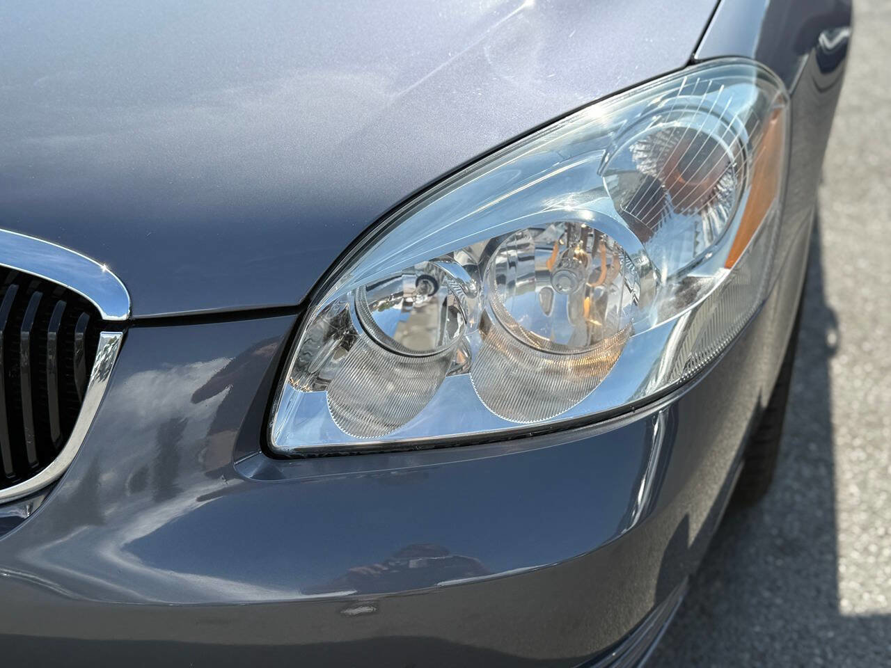 Used 2007 Buick Lucerne CXL w/ Luxury Package image 76