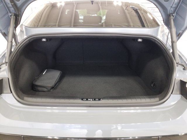 Certified 2024 Hyundai Ioniq 6 SEL RWD image 13