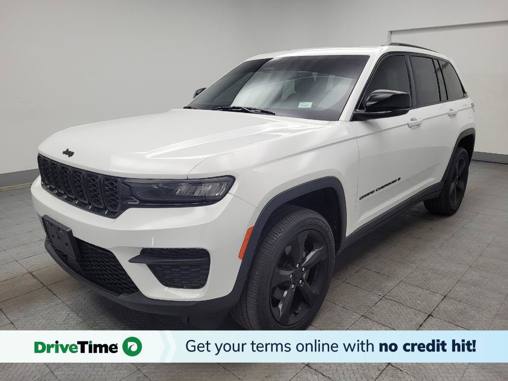 Used 2023 Jeep Grand Cherokee Altitude AWD/4WD image 1
