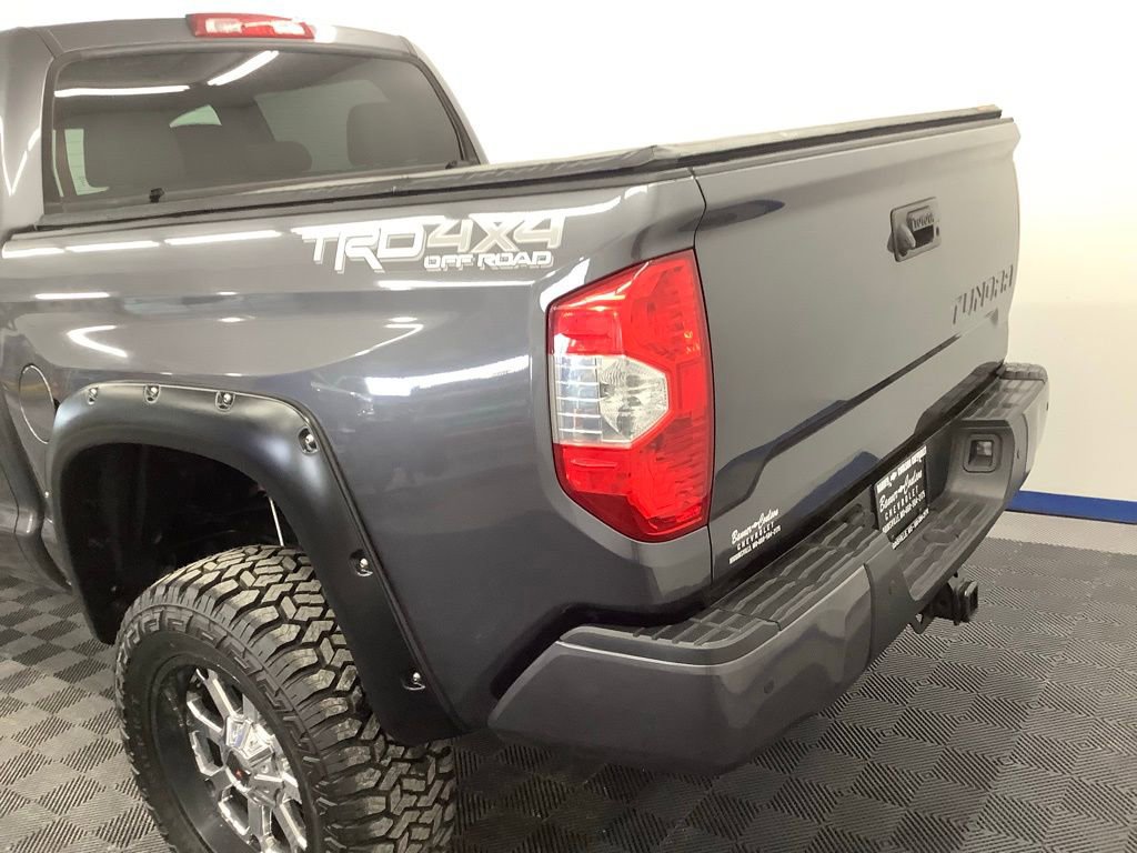Used 2019 Toyota Tundra Limited w/ Limited Premium Package image 3