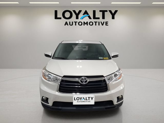 Used 2014 Toyota Highlander Plus AWD/4WD image 8