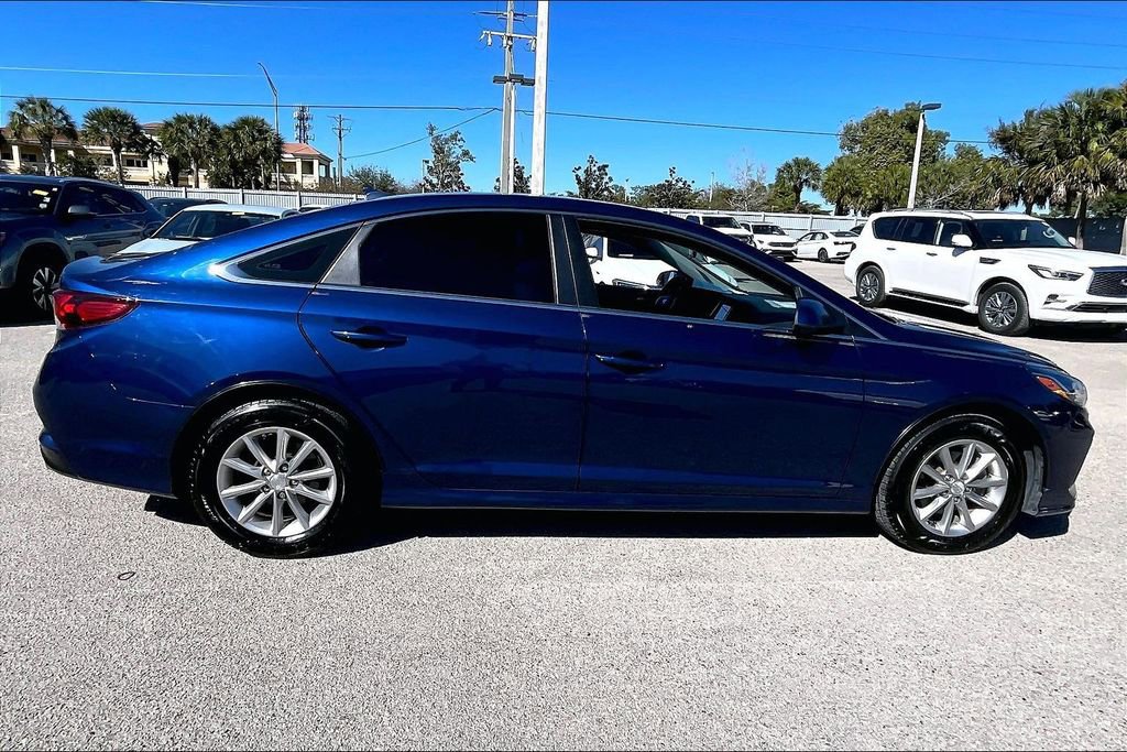 Used 2019 Hyundai Sonata SE image 4