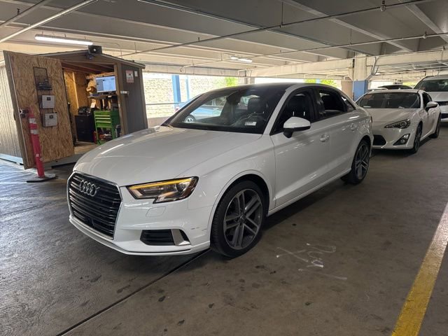 Used 2018 Audi A3 2.0T Premium FWD image 1