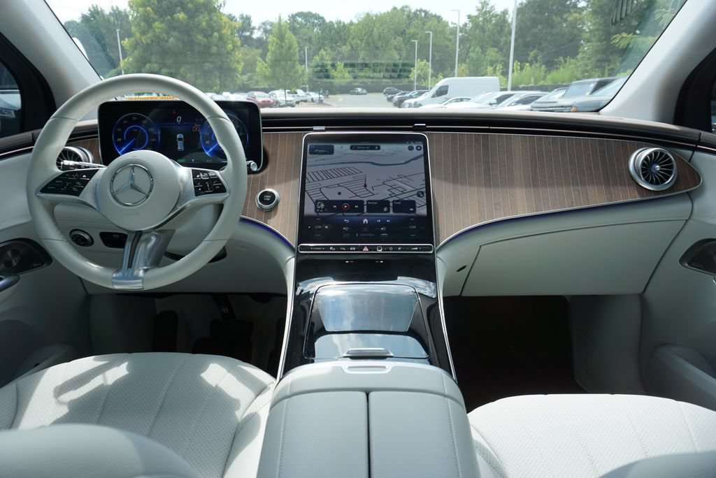 Certified 2023 Mercedes-Benz EQE 350+ SUV image 28