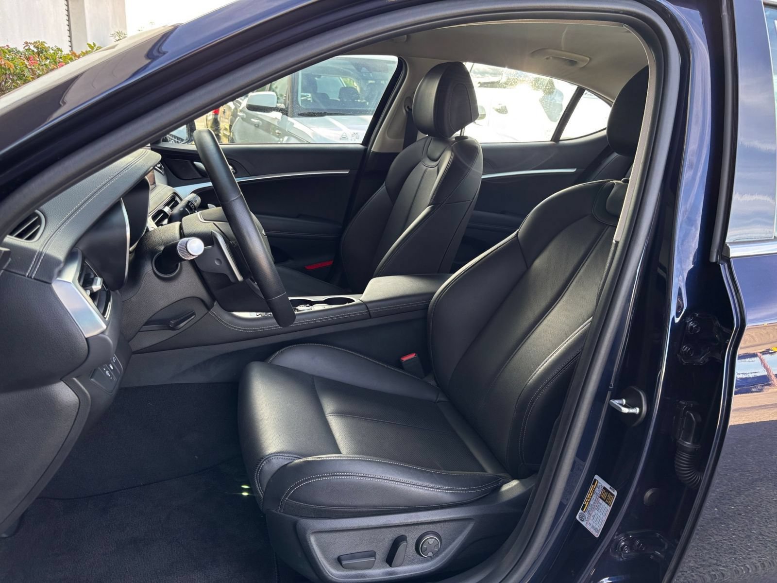 Used 2026 Genesis G70 2.5T RWD image 37
