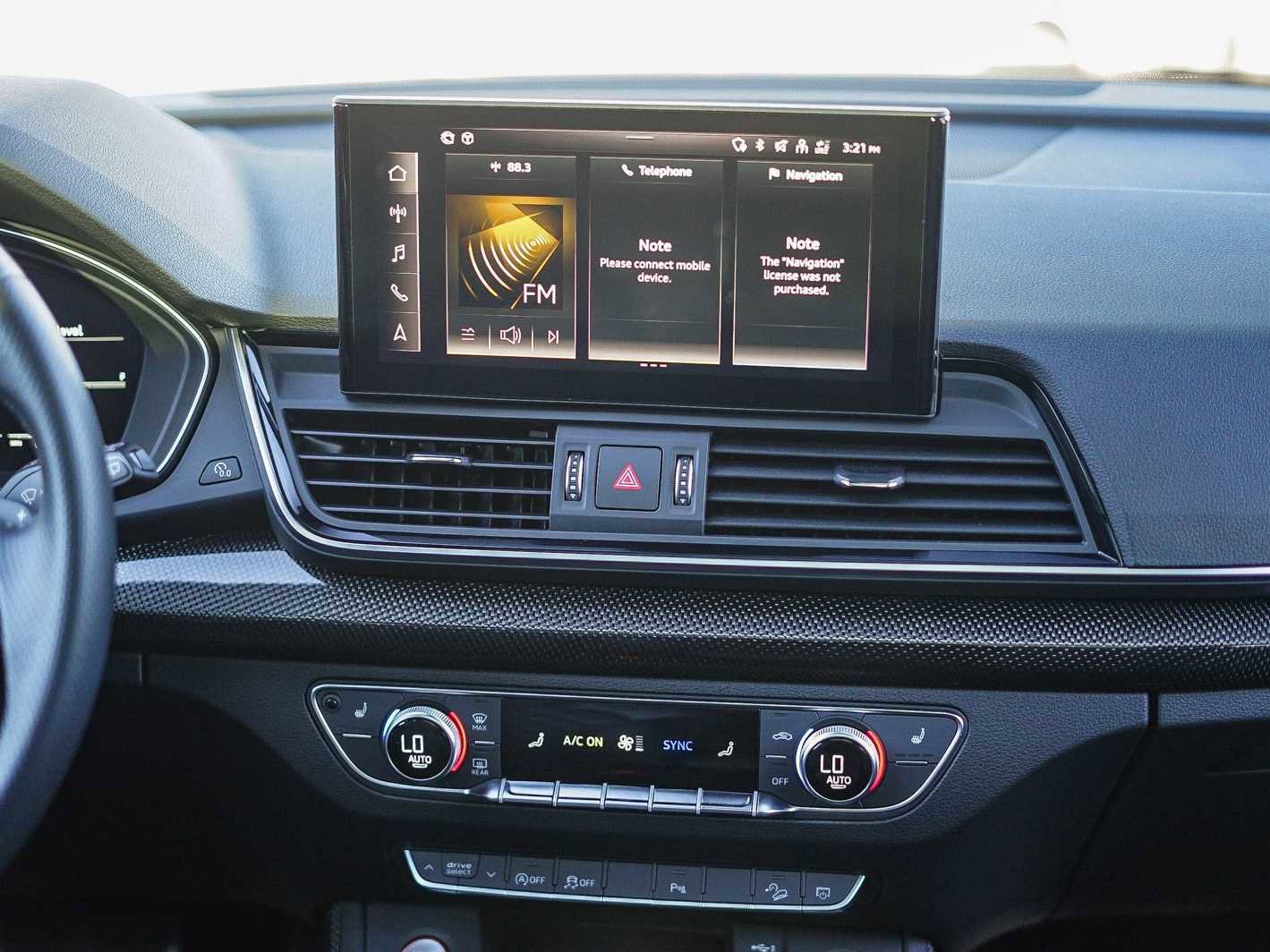 Used 2023 Audi SQ5 Premium Plus w/ Premium Plus Package image 15