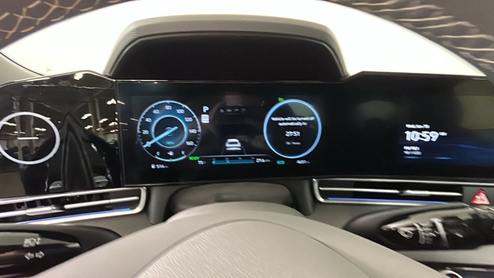 Certified 2025 Hyundai Elantra SEL FWD image 18