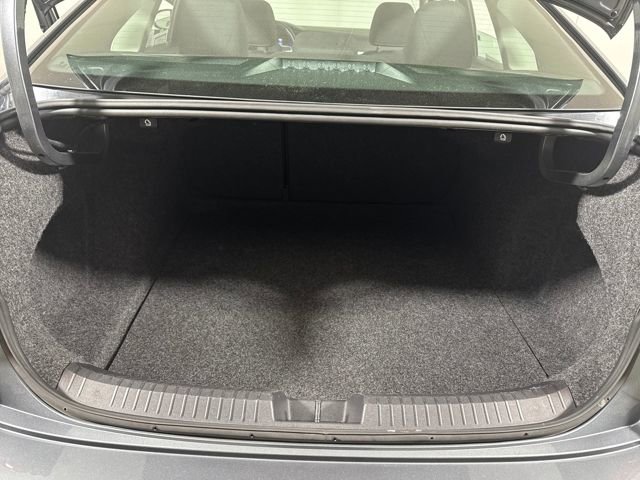 Used 2024 Volkswagen Jetta S image 20