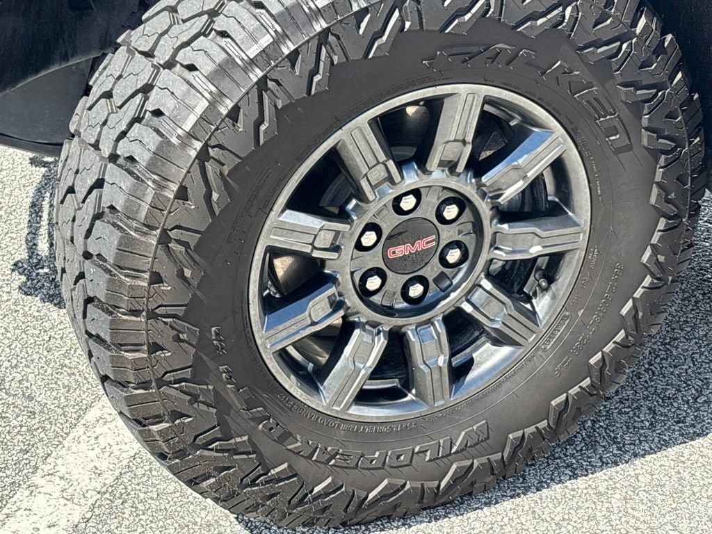 Used 2026 GMC Sierra 1500 AT4X AWD/4WD image 31
