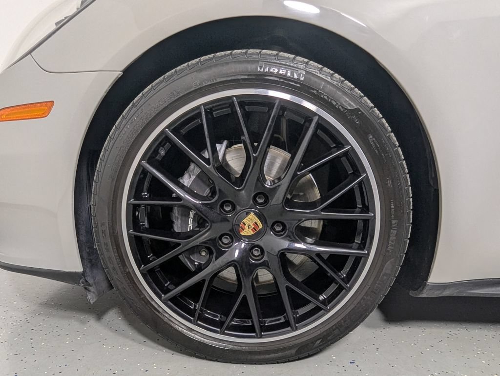 Used 2023 Porsche Panamera Platinum Edition RWD image 11