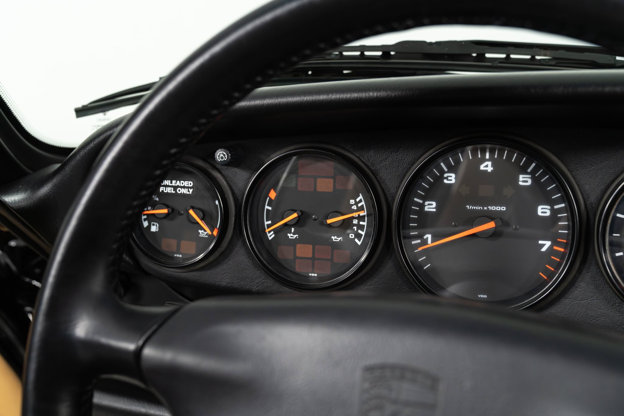 Used 1996 Porsche 911 Carrera RWD image 32