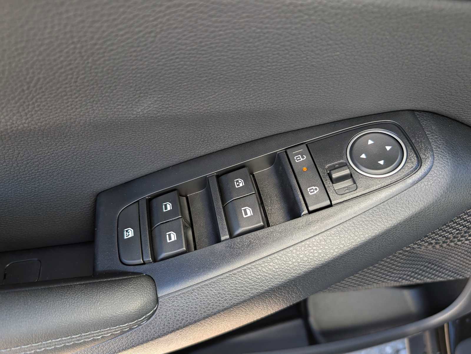 New 2026 Kia Seltos S image 30