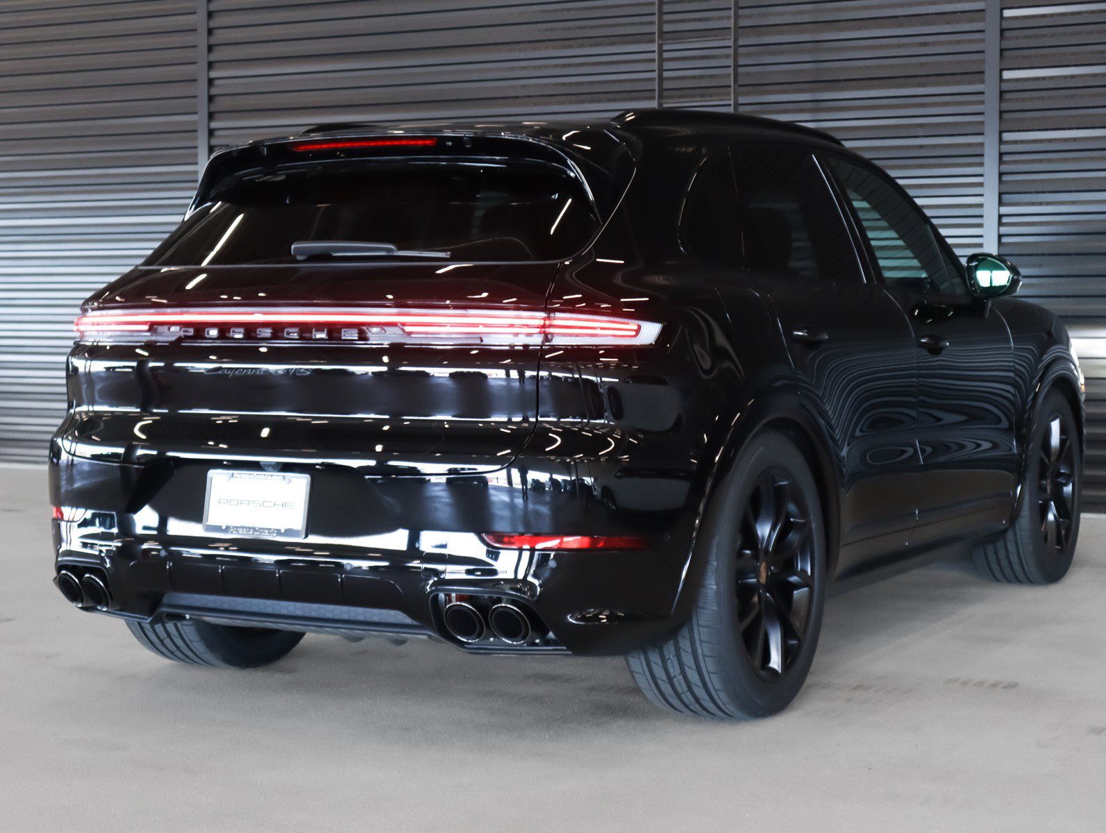 New 2026 Porsche Cayenne GTS image 10