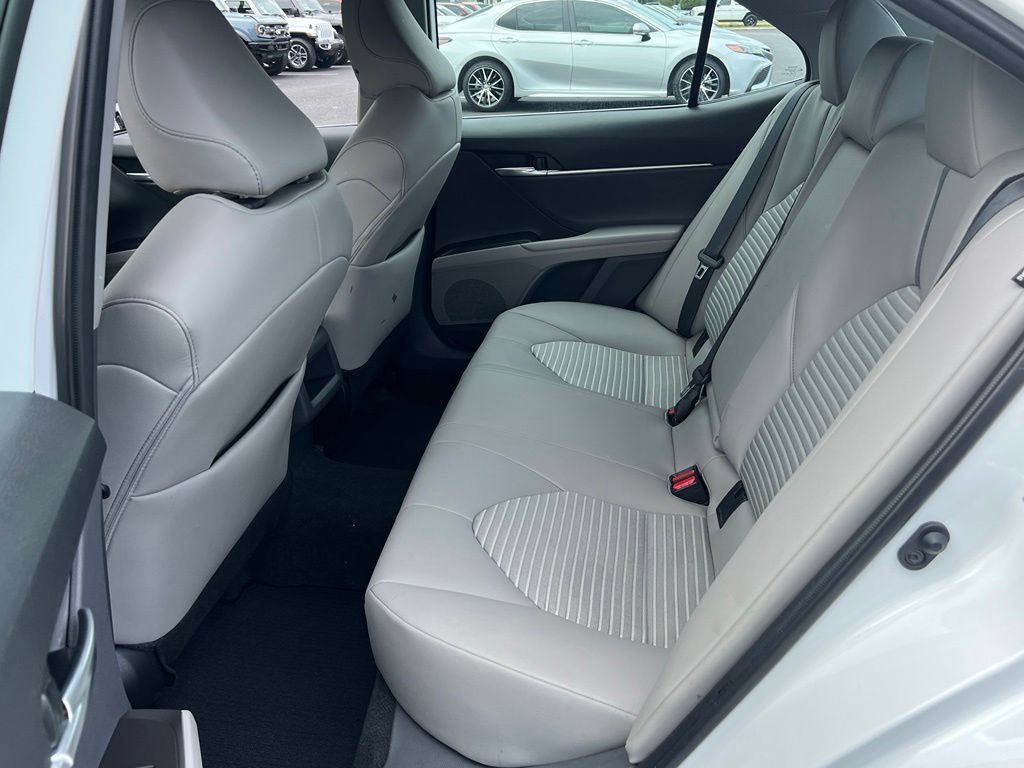 Certified 2023 Toyota Camry SE FWD image 14