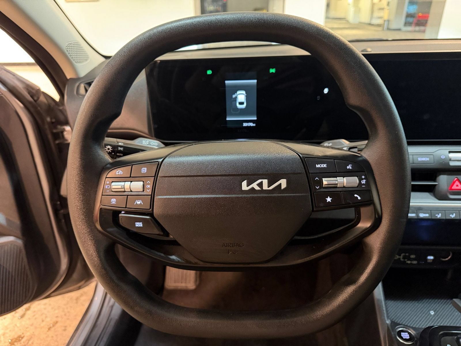 Used 2025 Kia K4 FWD image 27