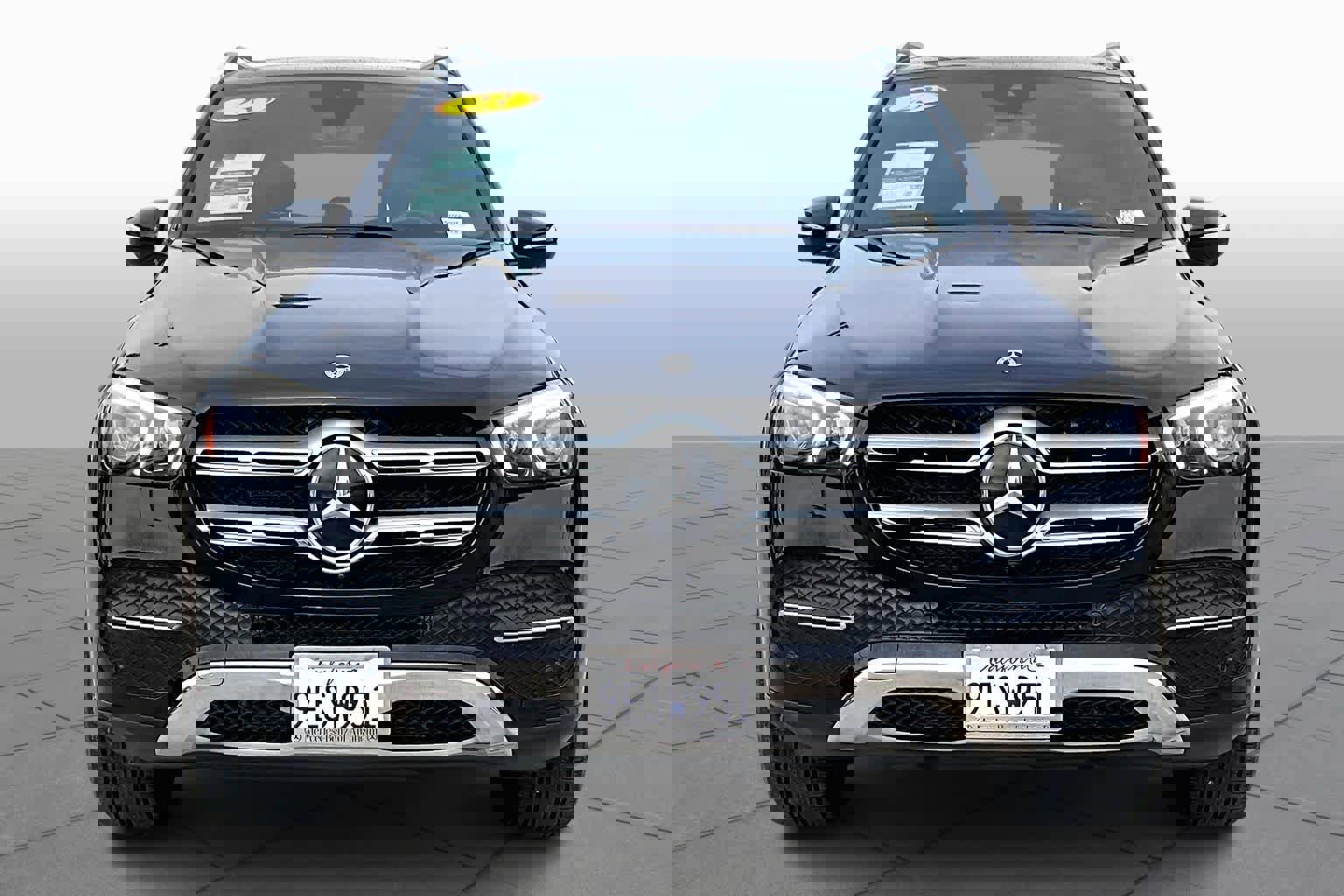 Used 2023 Mercedes-Benz GLE 350 4MATIC image 3