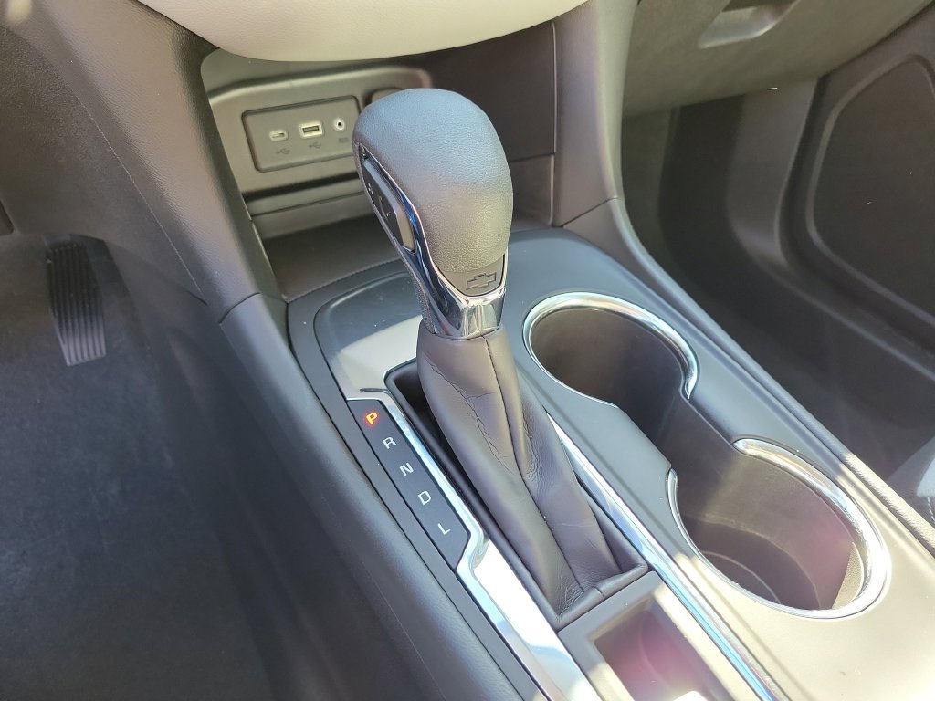 Used 2024 Chevrolet Equinox LS w/ Driver Confidence II Package FWD image 34